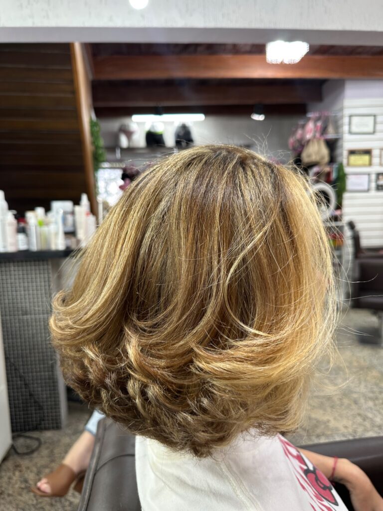 Antes e depois · By Raquel — salao